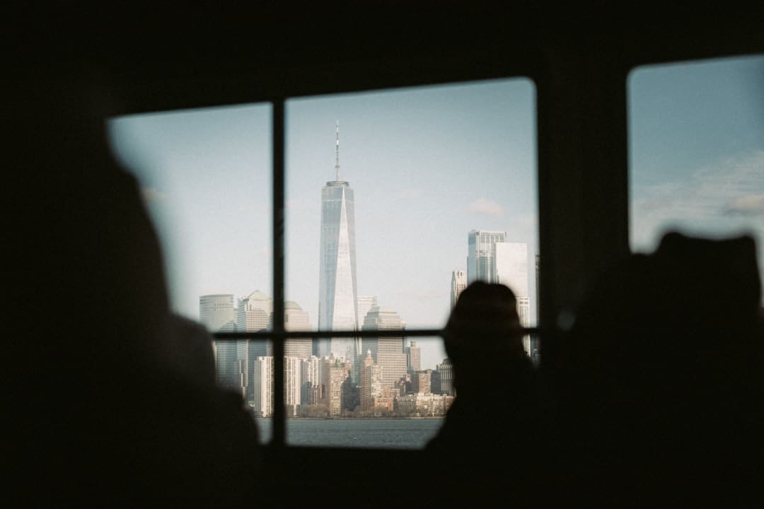 十六位美团骑手受邀观礼阅兵，美团员工代表参加受阅方队